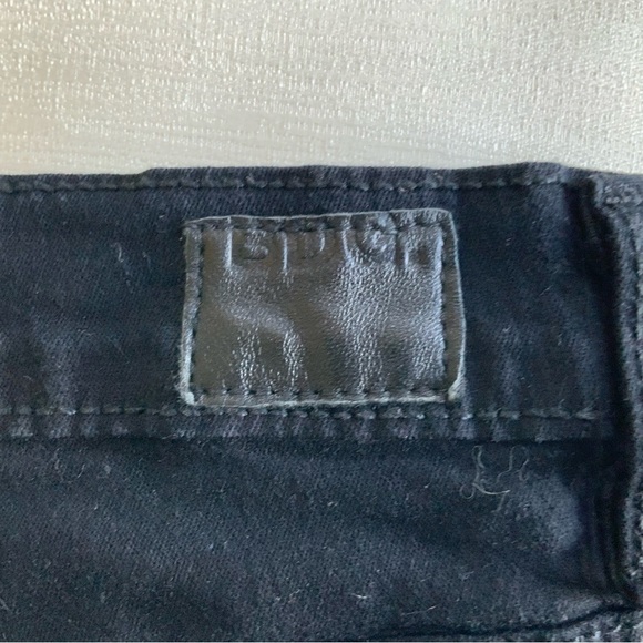 BDG High Rise Cigarette Jeans in Black - Picture 3 of 9